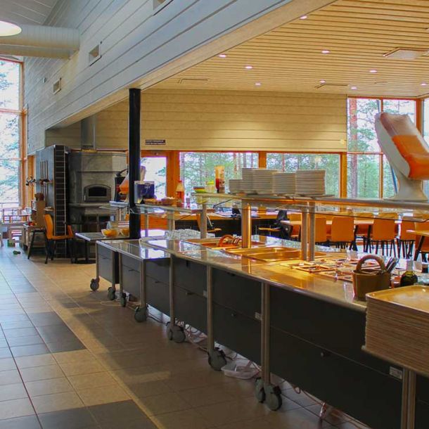 Kahvila-Ravintola Lounaja Hossan luontokeskuksella